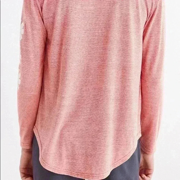 Red Hot Chili Peppers🌶🌶🌶 Long Sleeve Shirt! - Picture 3 of 7